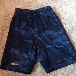 Medium in kids (10-12)